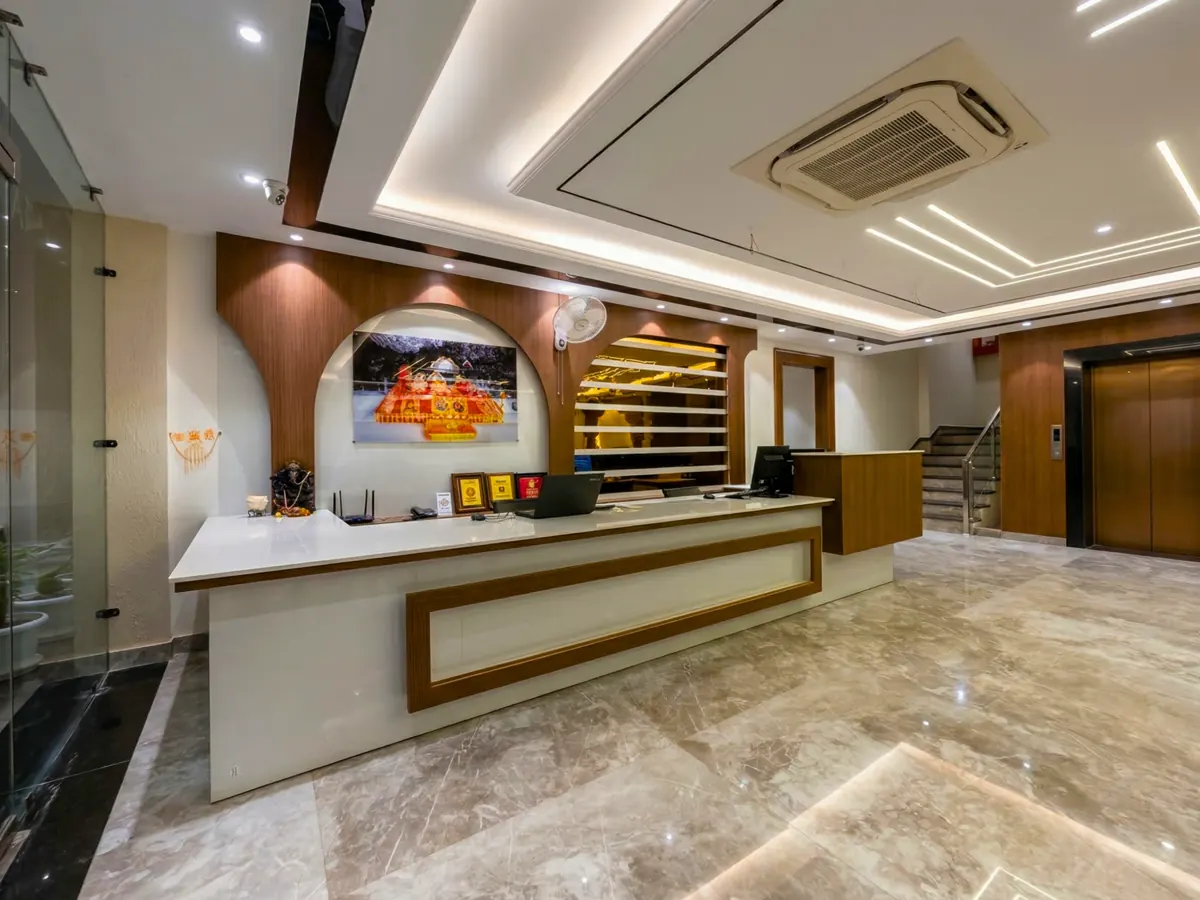 Reception Area Hotel Katra3
